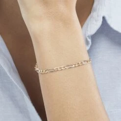 Bracelet Cameo Maille Alternee 1/3 Or Bicolore 11 Bracelet Cameo Maille Alternee 1/3 Or Bicolore -Fanny Boutique B3BF2W0376 model1