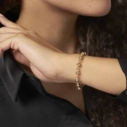 Bracelet Diona Maille Boule Or Jaune -Fanny Boutique B3BFJW001R model1