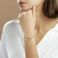 Bracelet Jonc Claudie 3 Fils Entrelaces Or Jaune 10 Bracelet Jonc Claudie 3 Fils Entrelaces Or Jaune -Fanny Boutique B3BFJW008N model0