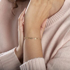 Bracelet Anouch Plaquette Or Jaune -Fanny Boutique B3BFJW008Y model0