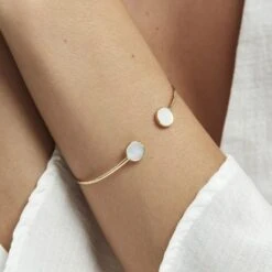 Bracelet Jonc Heida Or Jaune Nacre -Fanny Boutique B3BFJX2021 model1