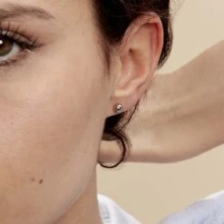 Boucles D'oreilles Puces Fidelia Boule Or Blanc -Fanny Boutique B3OFBW0133 model0