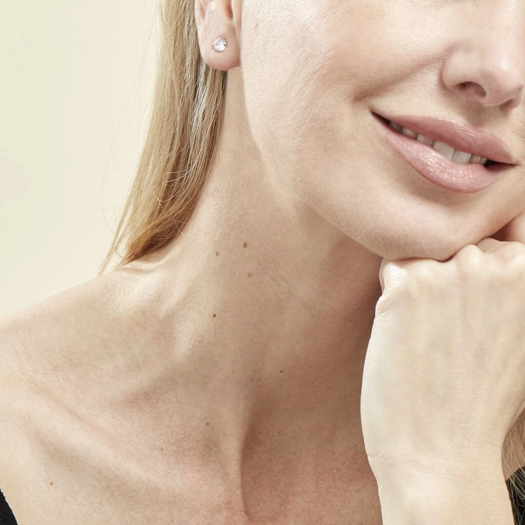 Boucles D'oreilles Puces Eddie Or Blanc Oxyde De Zirconium 6 Boucles D'oreilles Puces Eddie Or Blanc Oxyde De Zirconium – Image 4