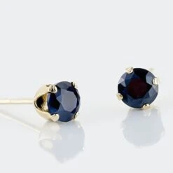 Boucles D'oreilles Puces Elea Serti Griffe Or Jaune Saphir -Fanny Boutique B3OFJSB006 view2