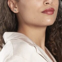 Boucles D'oreilles Puces Potentille Or Jaune Saphir -Fanny Boutique B3OFJSB268 model0