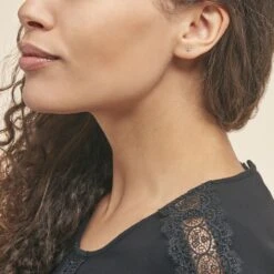 Boucles D'oreilles Puces Daria Serti Griffe 2 Or Jaune Oxyde -Fanny Boutique B3OFJTB016 model0