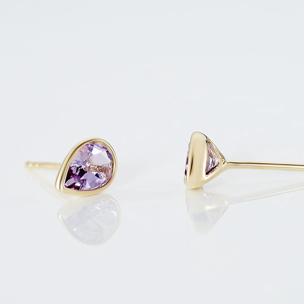 Boucles D'oreilles Puces Fassia Or Jaune Amethyste 5 Boucles D'oreilles Puces Fassia Or Jaune Amethyste – Image 3