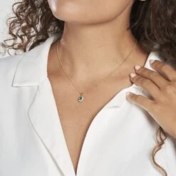 Pendentif Vladimir Or Jaune Emeraude Et Diamant -Fanny Boutique B3PFJEV005 model1