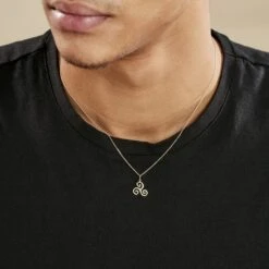 Pendentif Cobeia Triskel Or Jaune 9 Pendentif Cobeia Triskel Or Jaune -Fanny Boutique B3PMJW000R model1