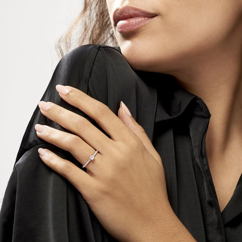 Bague Solitaire Laetitia Or Blanc Diamant 7 Bague Solitaire Laetitia Or Blanc Diamant – Image 5