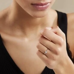 Bague Solitaire Fiona Or Blanc Diamant Synthetique -Fanny Boutique B7DFBJW073 model0