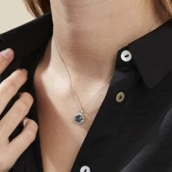 Collier Argent Blanc Clover Verre Oxydes De Zirconium -Fanny Boutique FACFBLB004 model1