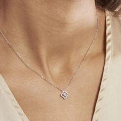 Collier Abigail Argent Blanc Oxyde De Zirconium 9 Collier Abigail Argent Blanc Oxyde De Zirconium -Fanny Boutique FACFBZW099 model1