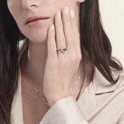 Bague Argent Blanc Clover Verre Oxydes De Zirconium 13 Bague Argent Blanc Clover Verre Oxydes De Zirconium -Fanny Boutique FADFBLB005 model1