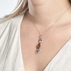 Pendentif Argent Blanc Claire-anne Ambre -Fanny Boutique FAPFBIV005 model1