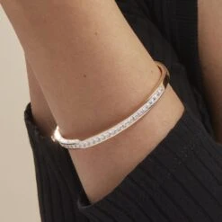 Bracelet Jonc Frieda Plaqué Or Jaune Oxyde De Zirconium 9 Bracelet Jonc Frieda Plaqué Or Jaune Oxyde De Zirconium -Fanny Boutique FQBFJZW167 model1